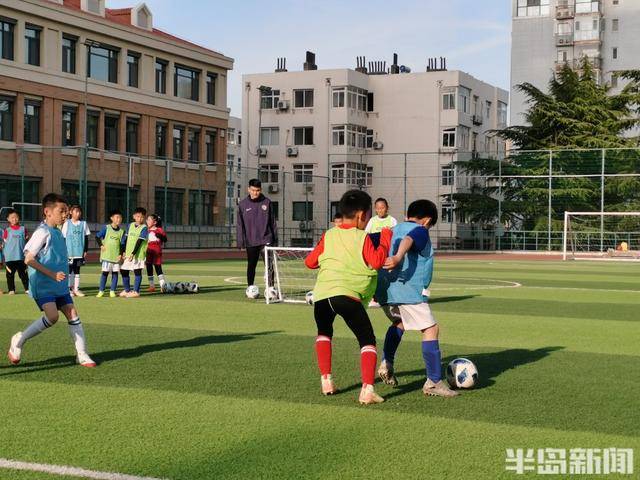 爱游戏app-以球会友：全国各地足球嘉年华盛大开启的简单介绍