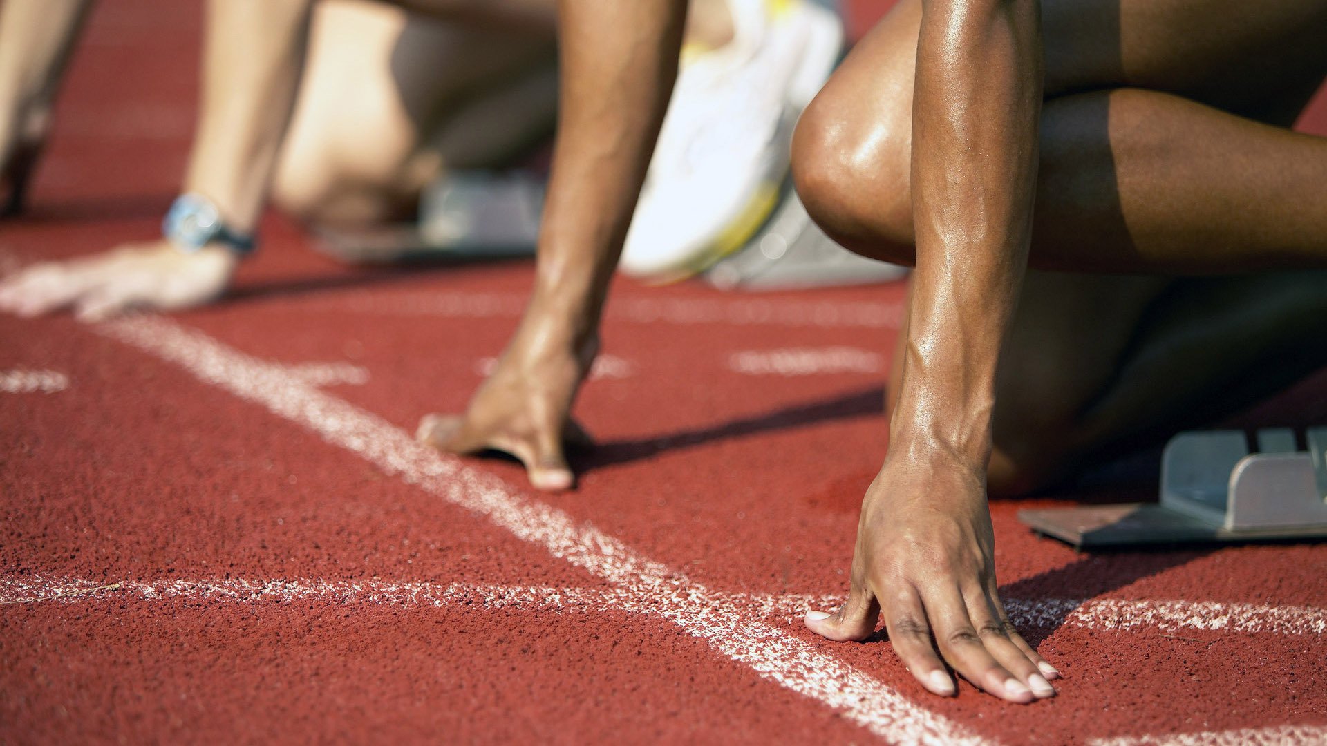 爱游戏官方网站-【运动员故事】马克·塞尔比：用坚韧铺就冠军道路，马克塞尔比训练